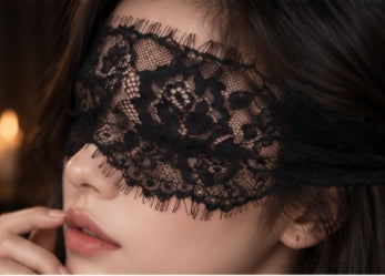 Noir - Lace Eye Mask